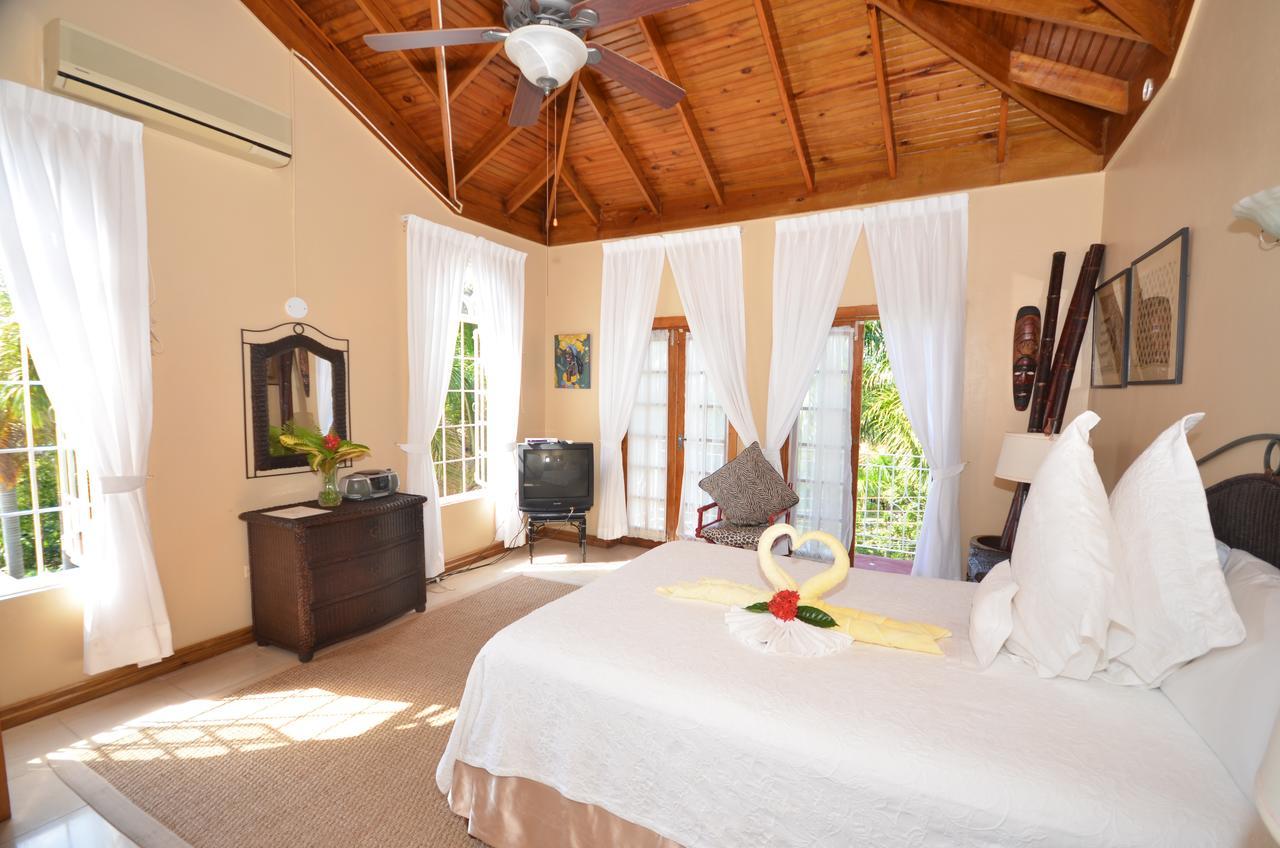 Summerhill Four Bedroom Villa Montego Bay Exterior photo